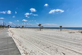 Charming Gulfport Escape: Half-mile to Beach!