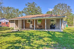 Charming Gulfport Escape: Half-mile to Beach!