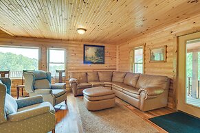Spacious Log Cabin in Fairland, 1 Mi to Grand Lake