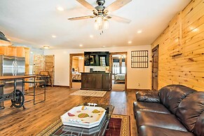 Updated Main St Apt. Near Fishlake & Capitol Reef!