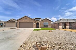 Wolfforth Home w/ Yard ~ 14 Mi to Lubbock