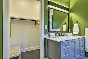 Renovated Carrboro House With Deck & Fire Pit!