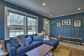 Renovated Carrboro House With Deck & Fire Pit!