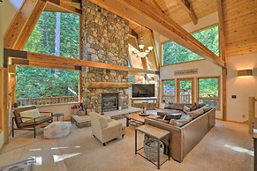 Wild Huckleberry Alpine Cabin: Fireplace & Deck!
