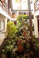Hotel Encantos De Itaperapuã