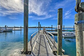 The Beaufort Flat Near Downtown & Waterfront!