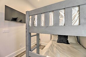 The Beaufort Flat Near Downtown & Waterfront!