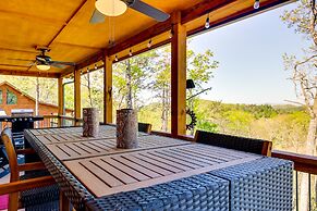 Beautiful Murphy Cabin w/ Mountain View & Fire Pit