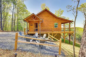 Mountain View & Fire Pit: Updated Murphy Cabin!