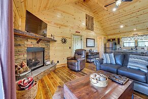 Mountain View & Fire Pit: Updated Murphy Cabin!