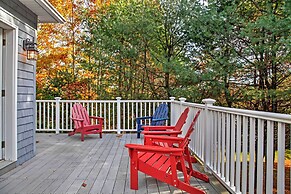 Beautiful Sandy Point Getaway w/ Wraparound Deck!