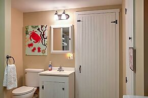 Beautiful Sandy Point Getaway w/ Wraparound Deck!