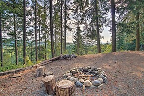Alpine Retreat w/ Hot Tub & Mountain Views!