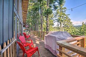 Alpine Retreat w/ Hot Tub & Mountain Views!