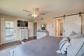 Beautiful Hot Springs Condo w/ Lake Hamilton Views