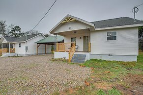 Bright Cabin w/ Spacious Deck and Fire Pit!