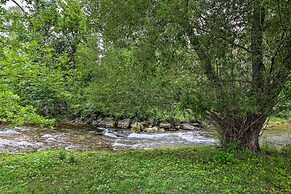 Central Creekfront Spearfish Apt by City Park