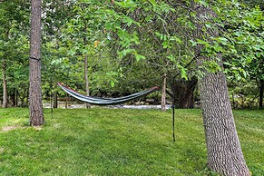 Central Creekfront Spearfish Apt by City Park