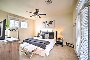 Carlton Landing Home: Walk to Lake & Parks!