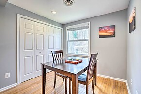 Charming Home With Yard Near Shenandoah River!