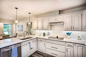 Remodeled Cedar Creek Lake Retreat w/ Fire Pit!