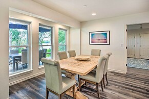 Remodeled Cedar Creek Lake Retreat w/ Fire Pit!