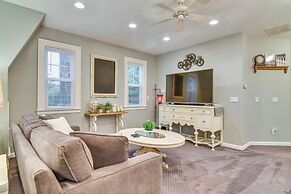 2 Mi to Bay Park: Charming Milwaukie Getaway