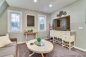 2 Mi to Bay Park: Charming Milwaukie Getaway