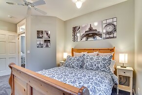 2 Mi to Bay Park: Charming Milwaukie Getaway