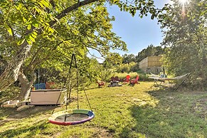 Steps to Lake! Charming Cabin: Pool Access & Decks