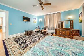 Charming Historic Home ~ 1 Mi to Dtwn Olean!
