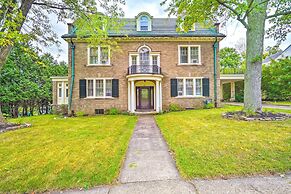 Charming Historic Home ~ 1 Mi to Dtwn Olean!