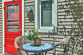 Charming Suttons Bay Cottage w/ Shared Waterfront!
