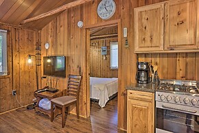 Charming Suttons Bay Cottage w/ Shared Waterfront!