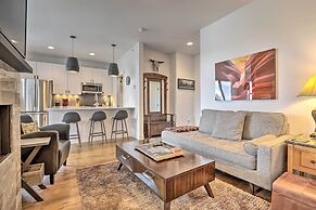 Grand Lake Condo w/ Balcony & Mountain Views