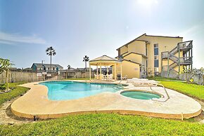 Chic Waterfront Condo w/ Private Boat Dock!