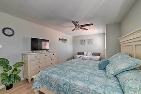 Chic Waterfront Condo w/ Private Boat Dock!