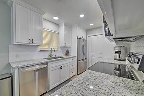 Chic Waterfront Condo w/ Private Boat Dock!