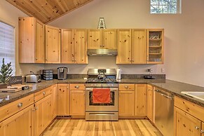 Cold Springs Mountain Cabin: Hot Tub & Generator