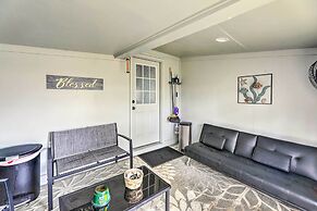 Cottage With Patio & Shared Waterfront Perks!