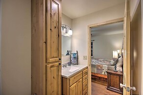 Fire Pit: Cozy Bryson City Cabin on Tuck River