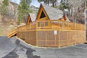 Cozy Keystone Cabin: Hot Tub, 3 Mi to Mt Rushmore!