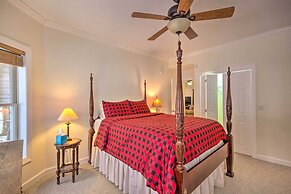 Beech Mountain Retreat w/ Open Deck: 2 Mi to Ski!