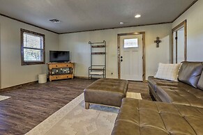 Cozy Fredericksburg Studio Near Wineries!