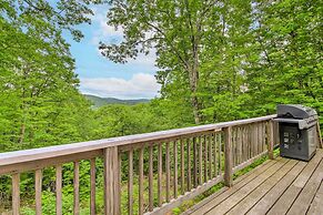 Conway Area Chalet w/ Mountain Views & Fire Pit!
