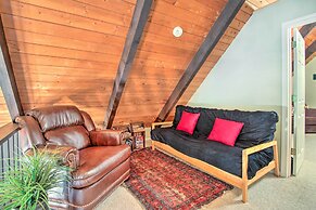 Conway Area Chalet w/ Mountain Views & Fire Pit!