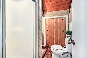 Conway Area Chalet w/ Mountain Views & Fire Pit!