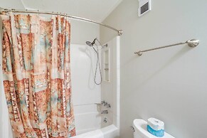 Hike, Golf & Ski: Beech Mtn Condo w/ Resort Perks!