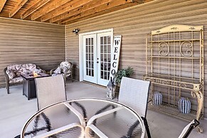 Cozy Leicester Studio, 11 Mi to Downtown Asheville