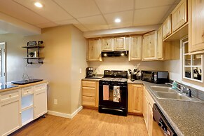 Cozy Leicester Studio, 11 Mi to Downtown Asheville